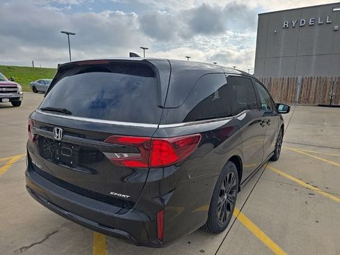 Used 2025 Honda Odyssey Sport-L image 5