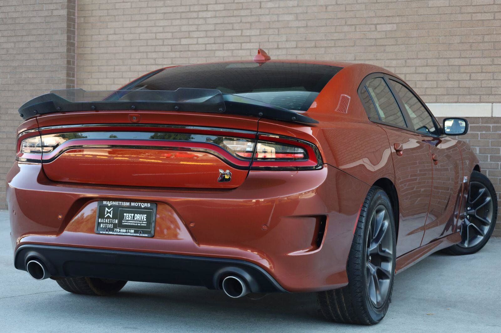 Used 2020 Dodge Charger Scat Pack RWD image 11