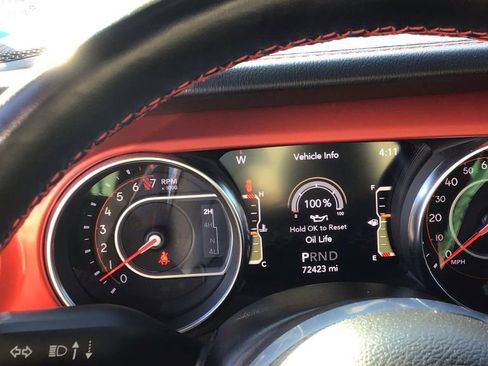 Used 2021 Jeep Wrangler Unlimited Rubicon image 12