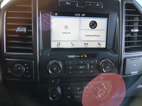 Used 2018 Ford F150 XL w/ Equipment Group 101A Mid AWD/4WD image 11