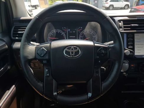 Used 2023 Toyota 4Runner TRD Off-Road Premium w/ Moonroof Package AWD/4WD image 23