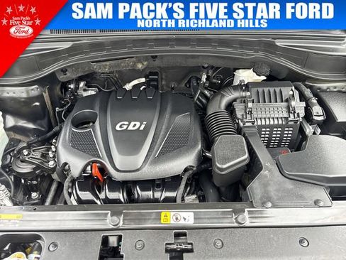 Used 2015 Hyundai Santa Fe Sport w/ Option Group 02 FWD image 33