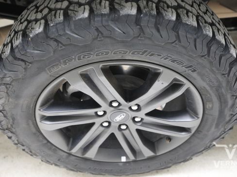 Used 2022 Ford F150 Lariat w/ Equipment Group 502A High AWD/4WD image 35