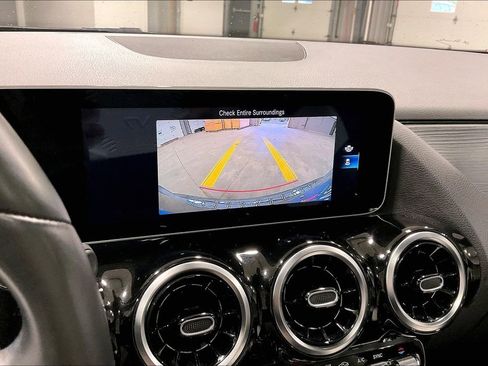 Used 2021 Mercedes-Benz GLA 250 4MATIC image 14