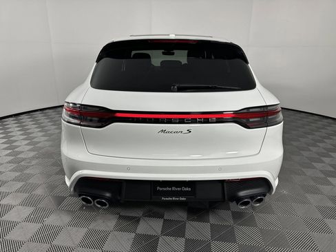 Certified 2025 Porsche Macan S image 10