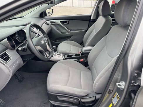 Used 2013 Hyundai Elantra GLS image 21