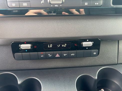 Used 2025 Mercedes-Benz Sprinter 3500 image 15