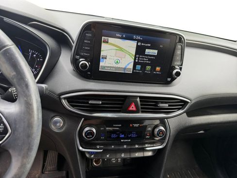 Used 2019 Hyundai Santa Fe AWD image 11