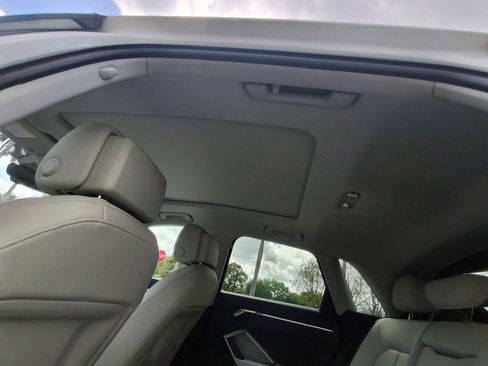 Used 2023 Audi Q3 2.0T Premium w/ Convenience Package image 30