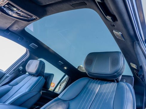 Used 2025 Cadillac Escalade IQ Luxury 2 image 18