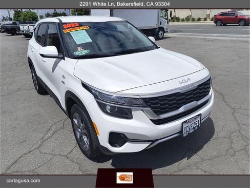 Used 2023 Kia Seltos LX image 1