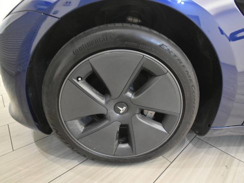 Used 2022 Tesla Model 3 Long Range AWD/4WD image 10