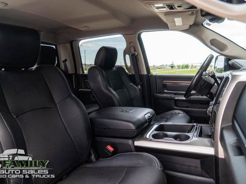 Used 2016 RAM 2500 Laramie w/ Convenience Group AWD/4WD image 27