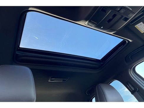 Certified 2025 MAZDA CX-5 Signature image 21