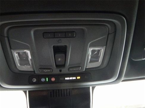 Used 2025 Chevrolet Silverado 1500 High Country w/ LPO, Dark Essentials Package image 26