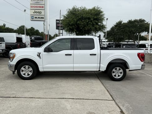 Used 2022 Ford F150 XLT w/ Equipment Group 301A Mid RWD image 8