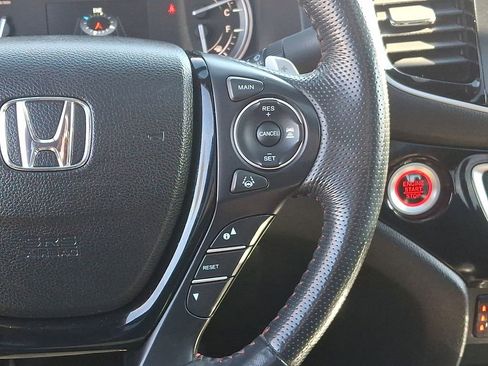 Used 2021 Honda Ridgeline Black Edition image 23
