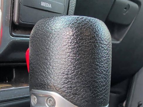 Used 2019 Jeep Wrangler Unlimited Sport S AWD/4WD image 7