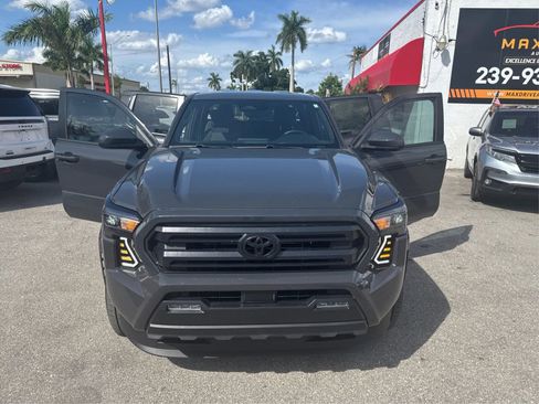 Used 2024 Toyota Tacoma SR5 RWD image 23
