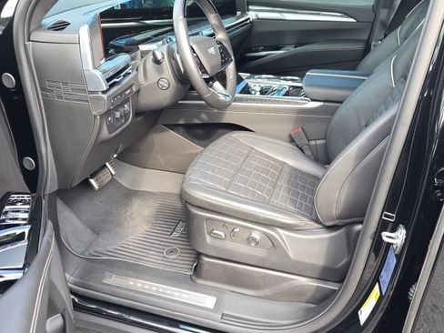 Used 2025 Cadillac Escalade V w/ LPO, Floor Liner Package AWD/4WD image 13