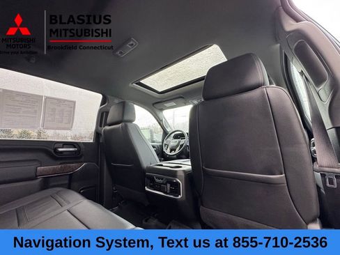Used 2021 GMC Sierra 2500 Denali w/ Denali Ultimate Package image 24