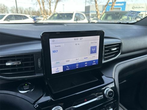 Used 2021 Ford Explorer ST w/ ST Street Pack image 16