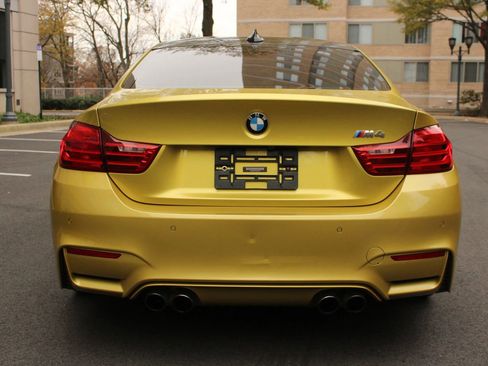 Used 2015 BMW M4 Coupe RWD image 11