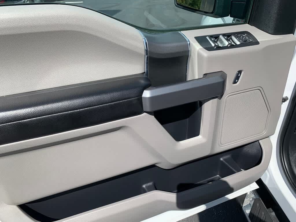 Used 2018 Ford F150 XLT w/ Equipment Group 302A Luxury AWD/4WD image 23