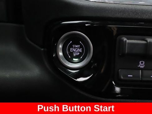 Used 2023 GMC Sierra 1500 SLT AWD/4WD image 23
