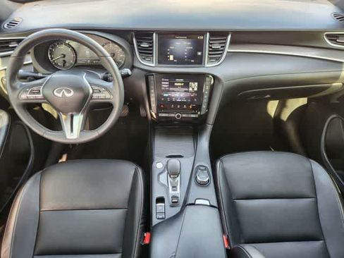 Used 2022 INFINITI QX50 Luxe w/ Appearance Package FWD image 10