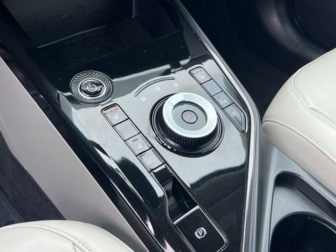 Certified 2023 Kia Niro Wind w/ Wind Preserve Package image 20