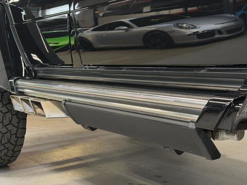 Used 2017 Mercedes-Benz G 550 Squared image 11