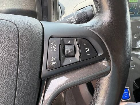 Used 2015 Chevrolet Volt Premium w/ Premium Trim Package FWD image 15
