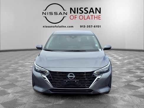 Used 2024 Nissan Sentra SV FWD image 29