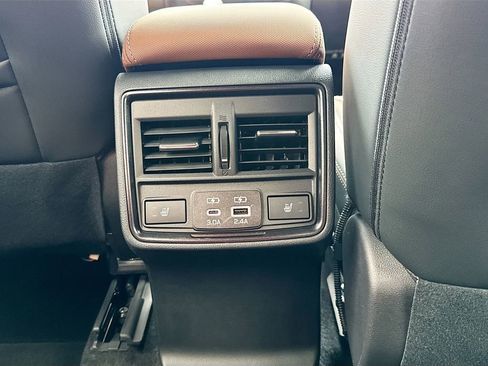 New 2026 Subaru Forester Touring AWD/4WD image 31