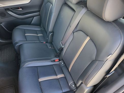 Used 2025 MAZDA CX-70 Plug-In Hybrid w/ Premium Plus image 28