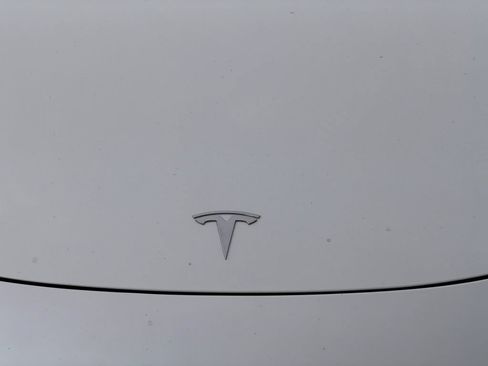 Used 2020 Tesla Model 3 Standard Range Plus RWD image 32
