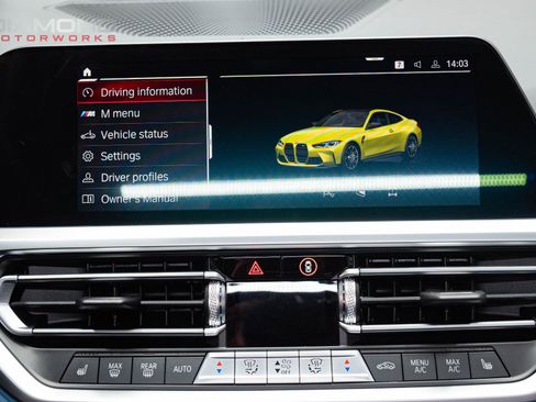 Used 2021 BMW M4 Coupe w/ M Carbon Exterior Package image 98