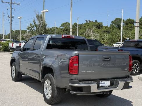 Used 2021 Chevrolet Colorado W/T w/ WT Convenience Package RWD image 2