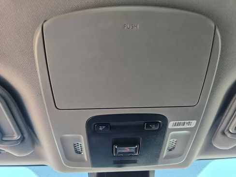 Used 2024 Toyota Camry SE FWD image 15