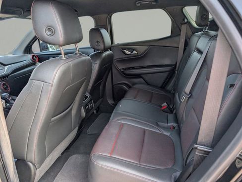 Used 2021 Chevrolet Blazer RS w/ Enhanced Convenience Package image 14