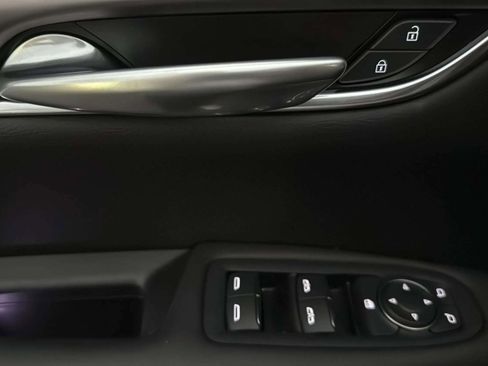 Used 2022 Cadillac XT5 Luxury image 45