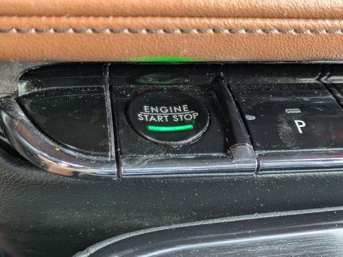 Used 2022 Lincoln Nautilus Reserve w/ Equipment Group 201A image 28