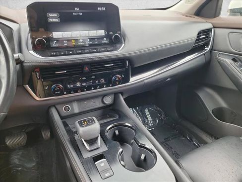 Used 2023 Nissan Rogue SL w/ SL Premium Package FWD image 22