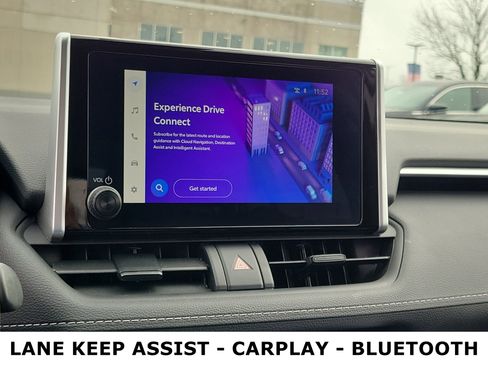 Used 2025 Toyota RAV4 XLE image 26