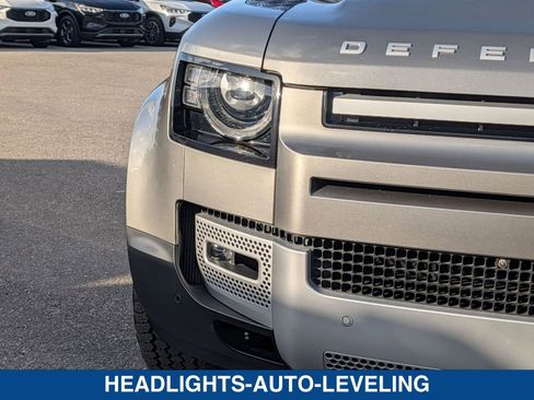 Used 2025 Land Rover Defender 110 S AWD/4WD image 9