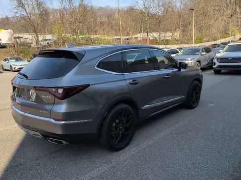 Used 2025 Acura MDX SH-AWD image 5