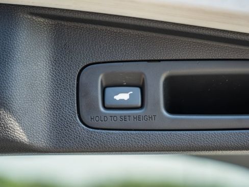 Used 2021 Honda CR-V Touring image 10