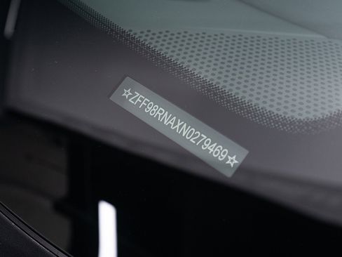 Used 2022 Ferrari Roma image 33