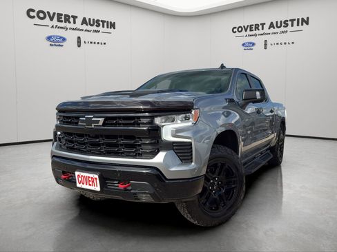 Used 2024 Chevrolet Silverado 1500 LT Trail Boss w/ Convenience Package II AWD/4WD image 1